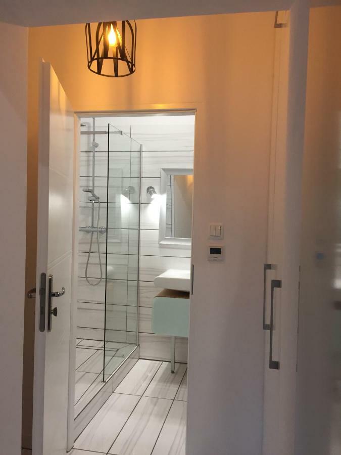 Apartamenty Blisko Plazy Podczele 코워브제크 외부 사진