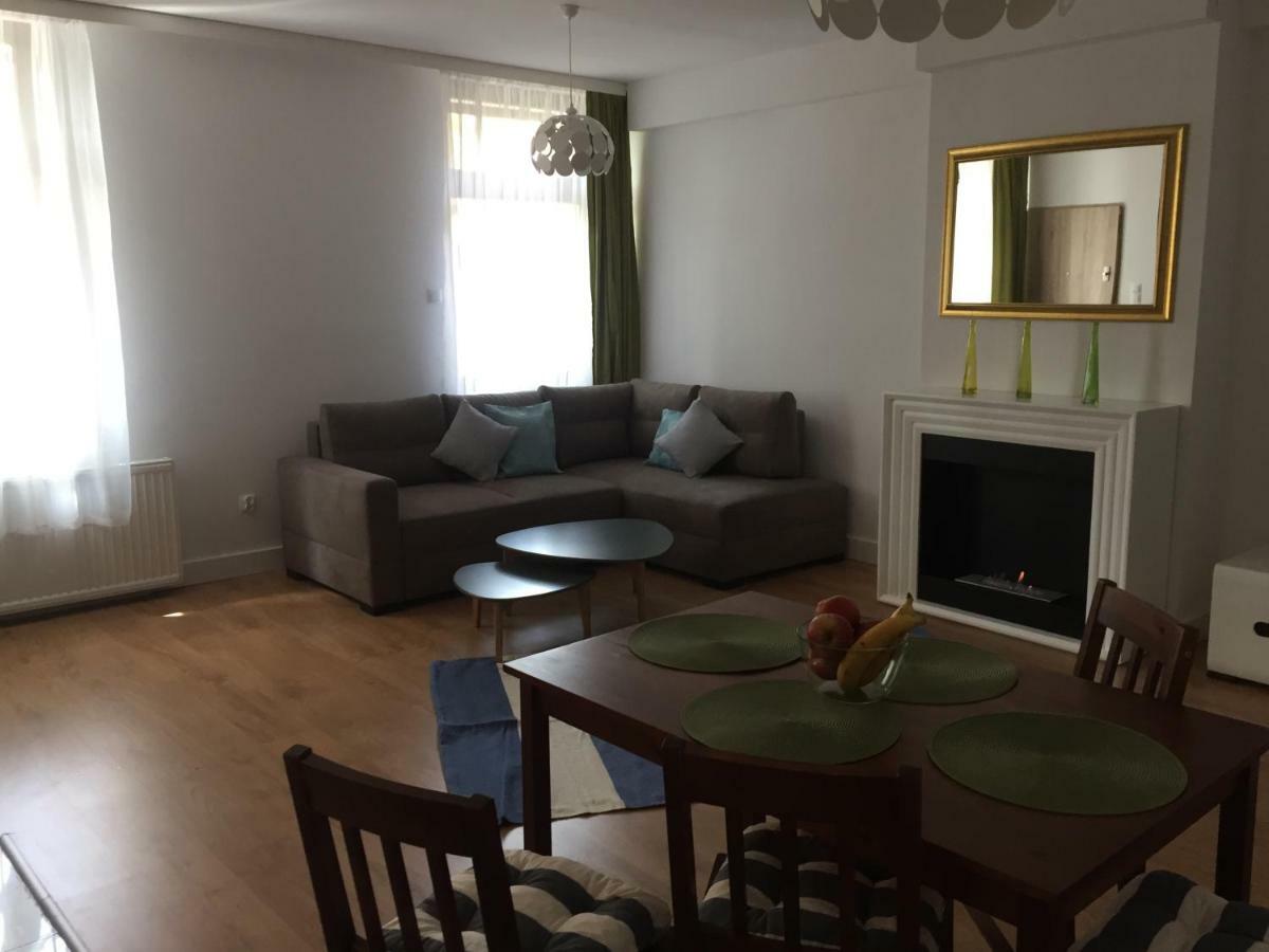 Apartamenty Blisko Plazy Podczele 코워브제크 외부 사진