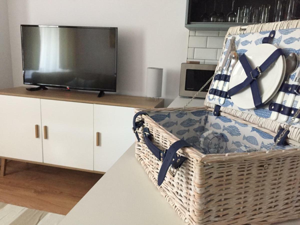 Apartamenty Blisko Plazy Podczele 코워브제크 외부 사진