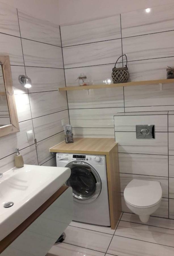 Apartamenty Blisko Plazy Podczele 코워브제크 외부 사진