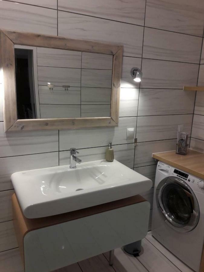 Apartamenty Blisko Plazy Podczele 코워브제크 외부 사진